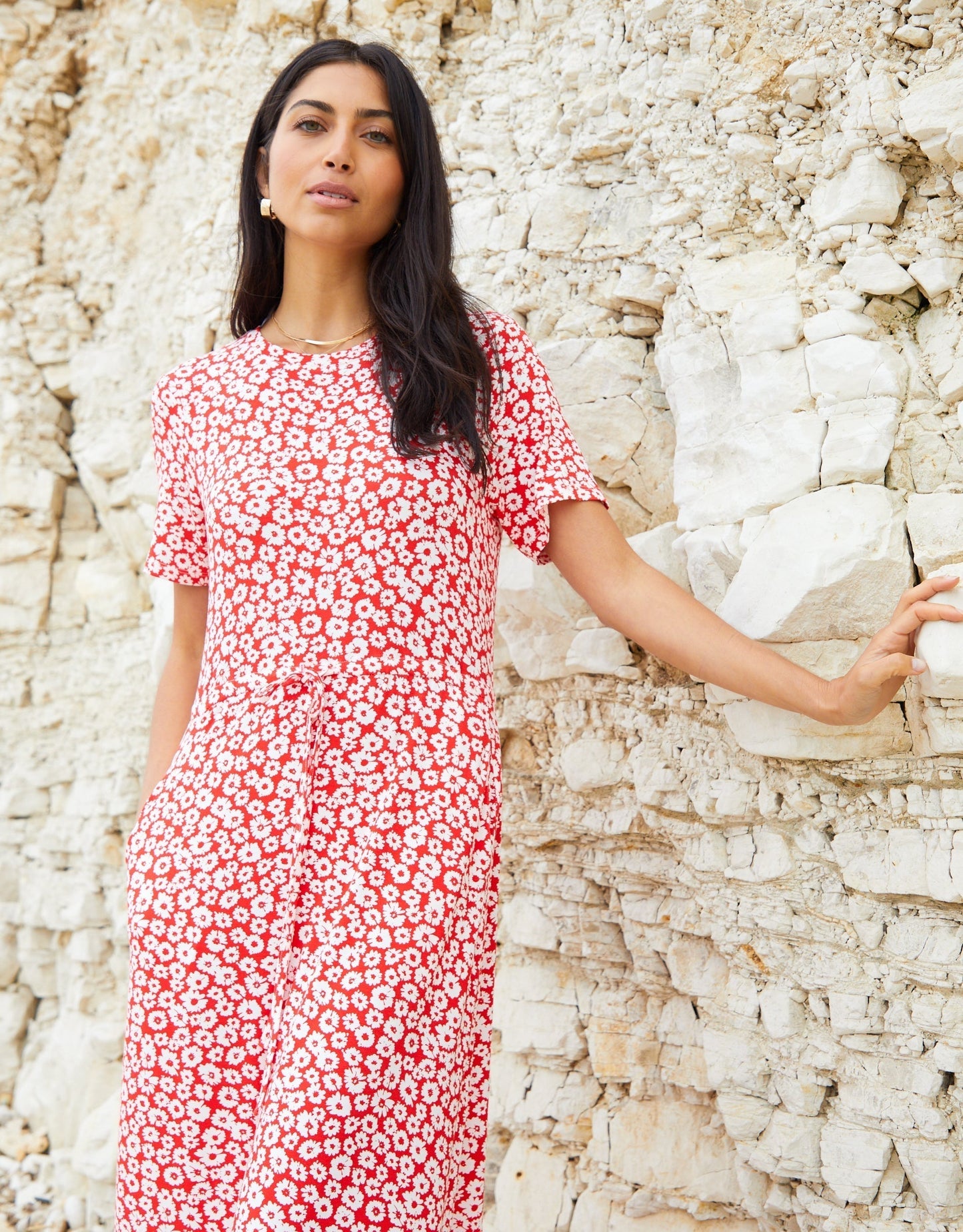 Women's Red Floral Ruched Waist Jersey Midi Dress with Pockets